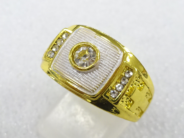 Japanese Kimono / Antique Accessories Metal